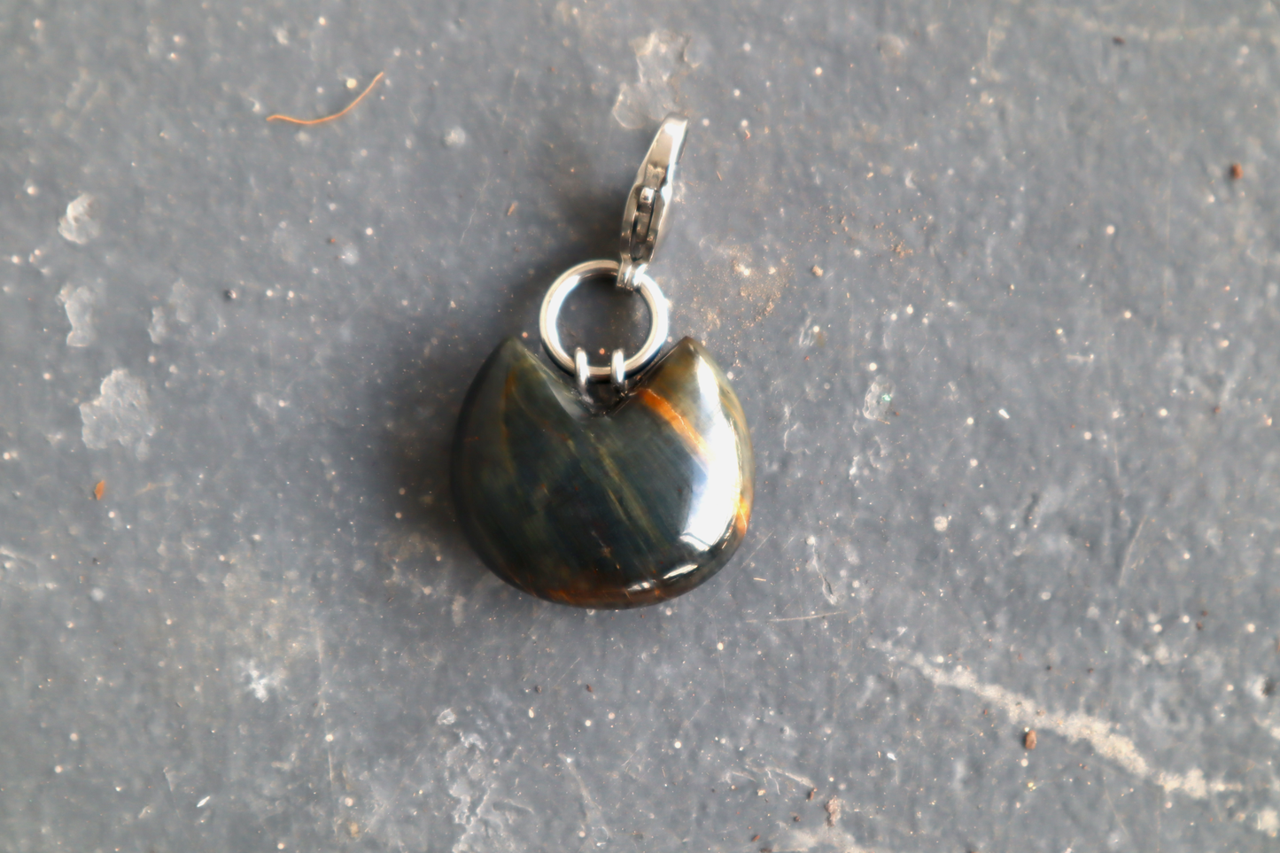 Blue Tiger's Eye Cat Life