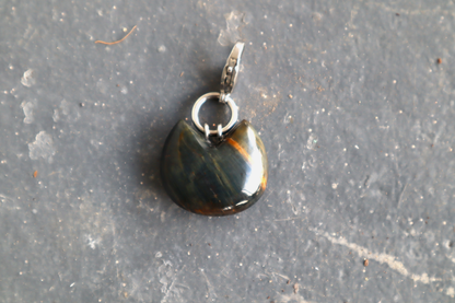 Blue Tiger's Eye Cat Life