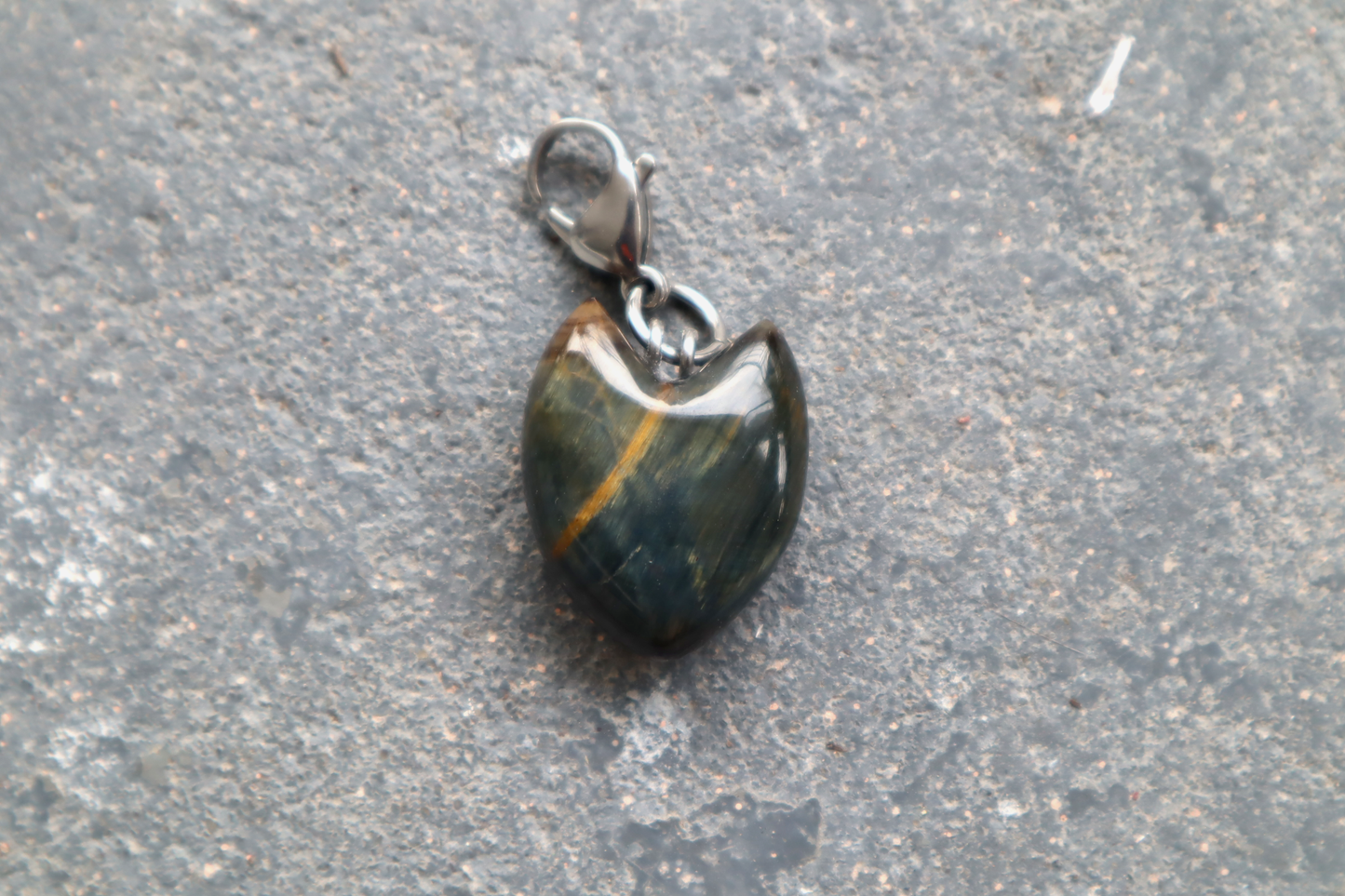 Blue Tiger's Eye Cat Life