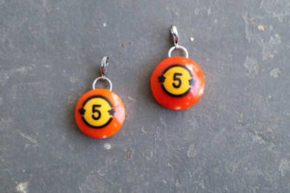 Double Star Pool Charm: Classic 5